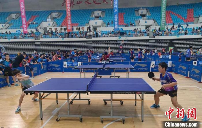 吉林省青少年乒乓球锦标