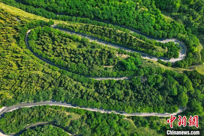 槐花盛开山林间 山地自行车赛圆满收官