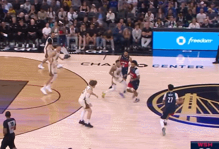 乔治39+6助攻力助76人狂胜奇才 盛赞菜鸟莱利未来