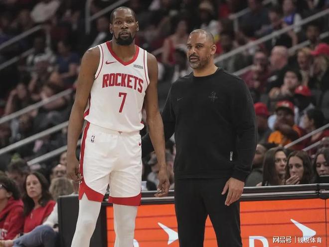 火箭季后赛迎战湖人 乌度卡灵活阵容成关键