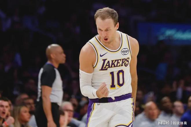 火箭季后赛迎战湖人 乌度卡灵活阵容成关键