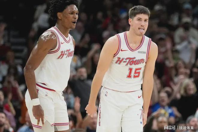 火箭季后赛迎战湖人 乌度卡灵活阵容成关键